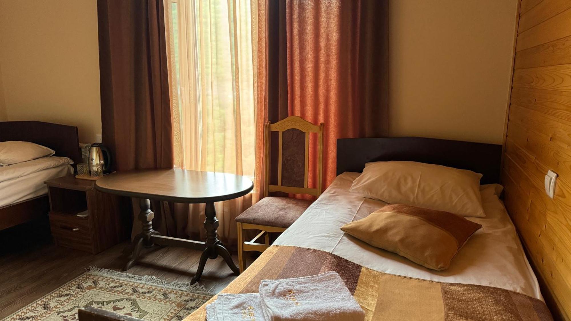 Kirch Hotel & Restaurant Goris Extérieur photo