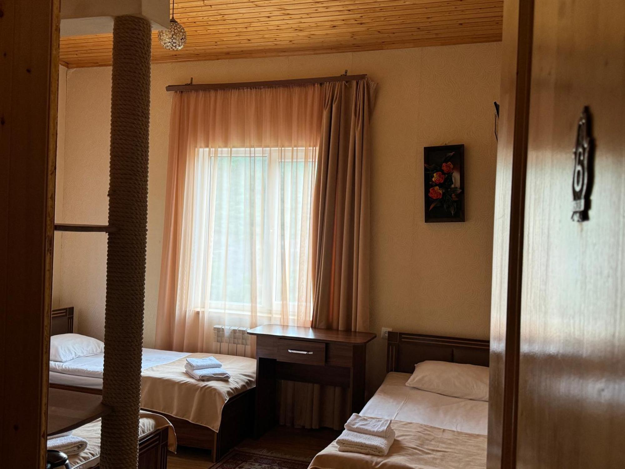 Kirch Hotel & Restaurant Goris Extérieur photo