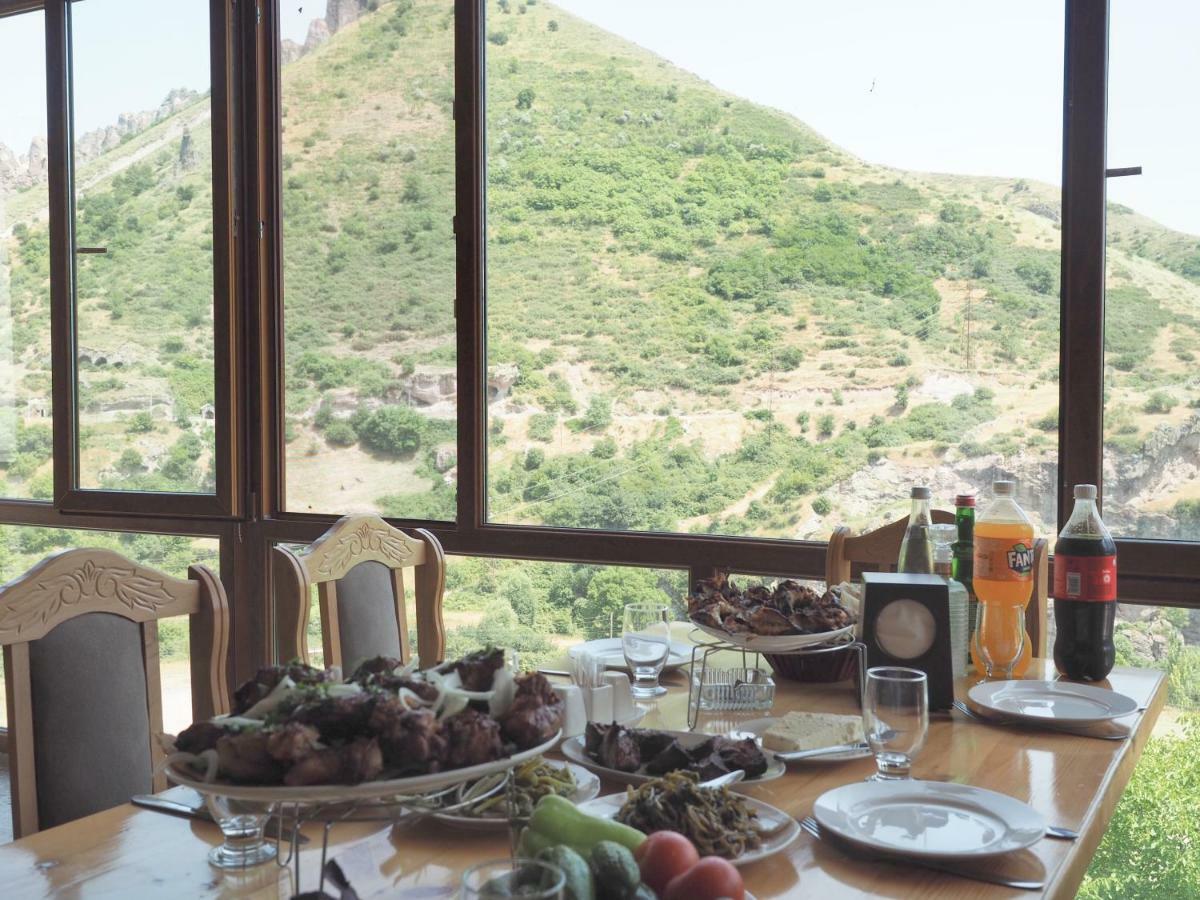 Kirch Hotel & Restaurant Goris Extérieur photo
